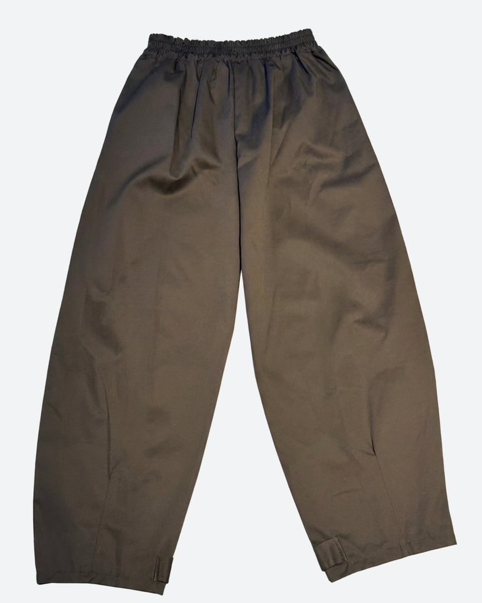 M JEANS CAMOU BARREL PANTS 129 CHOCOLATE