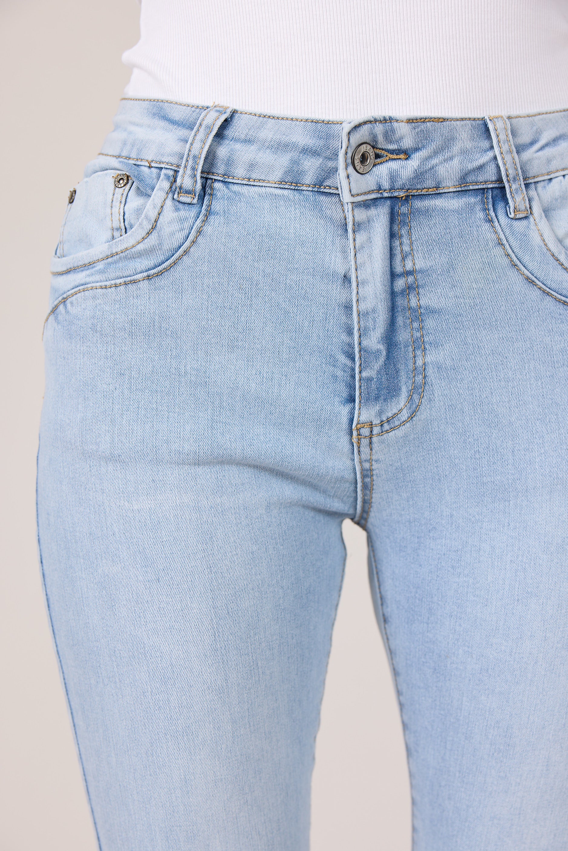 MARC LAUGE JONES DENIM JEANS DENIM/TWILL 8996 LIGHT BLUE USED