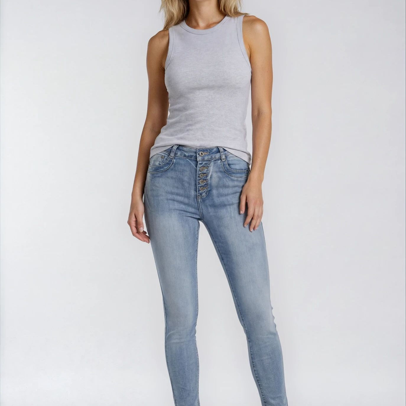 MAPP PATTI BUTTON DENIM JEANS DENIM/TWILL 909699 LT. BLUE USED