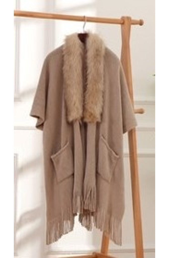 M JEANS PONCHO FAUX FUR OUTERWEAR 135 EARTH