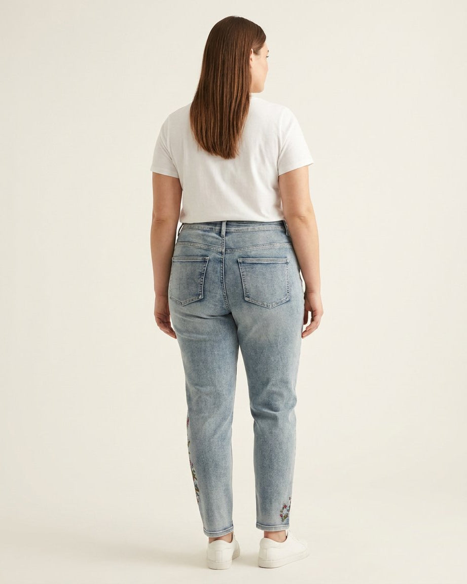 DNYcph Plus Size Tea Embroidered Jeans DENIM/TWILL 919699 BENNETON LIGHT BLUE
