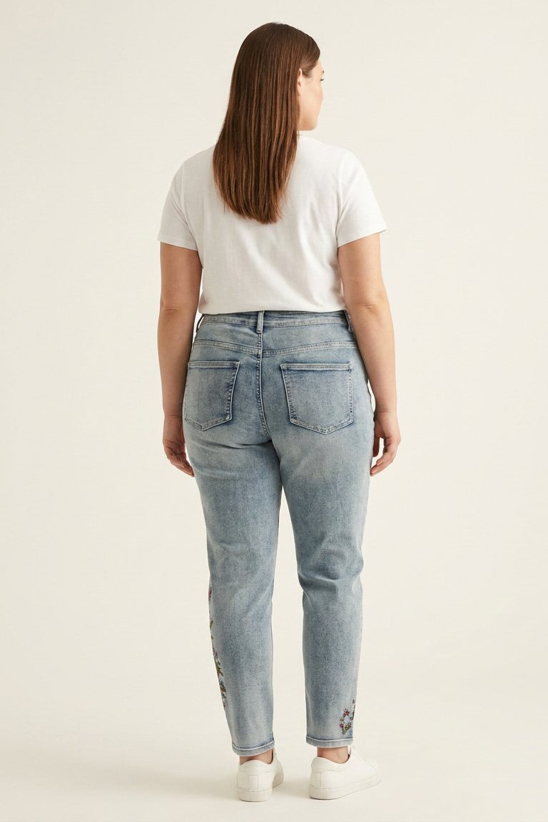 DNYcph Plus Size Tea Embroidered Jeans DENIM/TWILL 919699 BENNETON LIGHT BLUE
