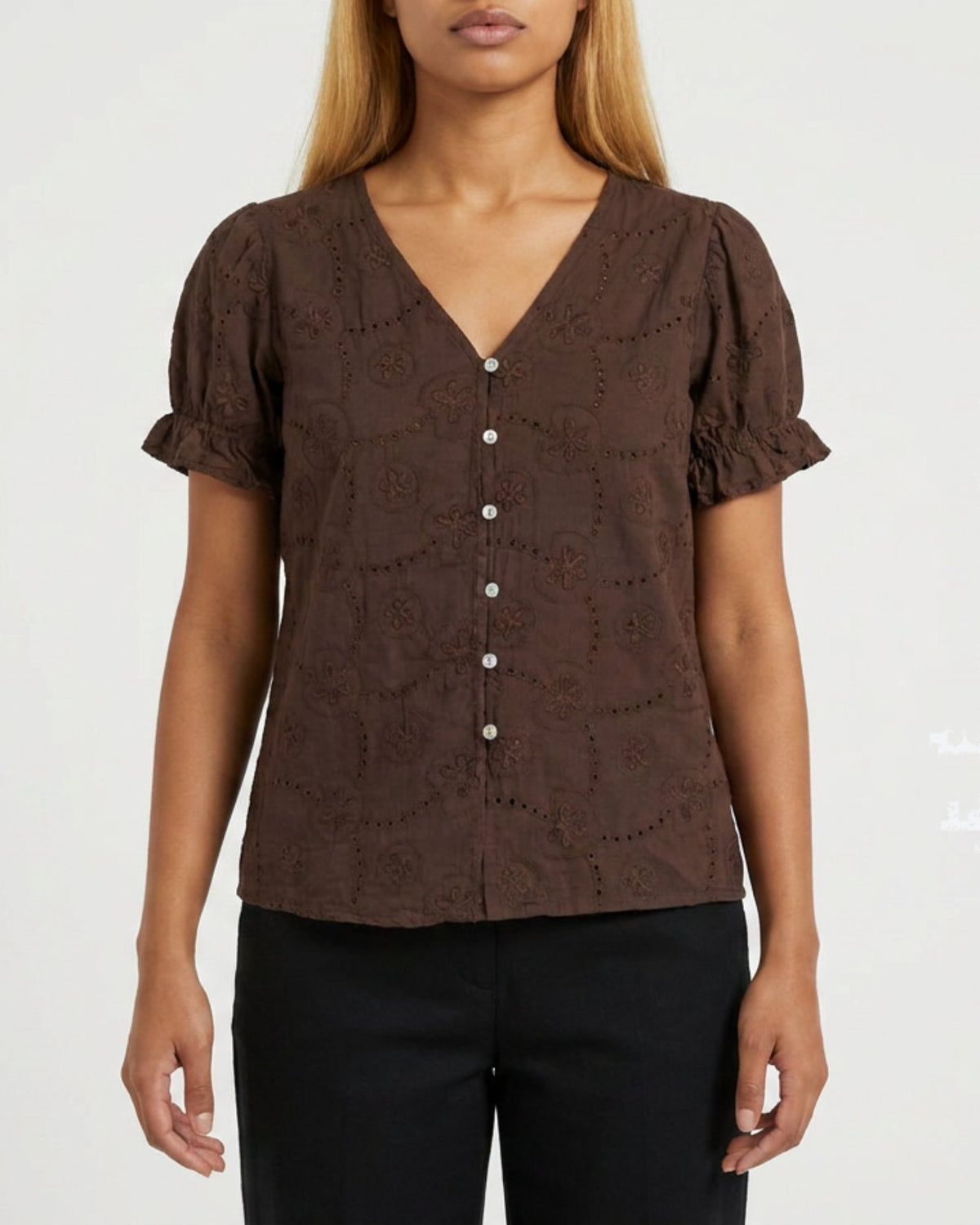 MOONDUST SIA EMB SMALL FLOWER SHIRT BLOUSE/SHIRT 129 CHOCOLATE