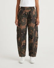 M JEANS CAMOU BARREL PANTS 228 CAMOUFLAGE