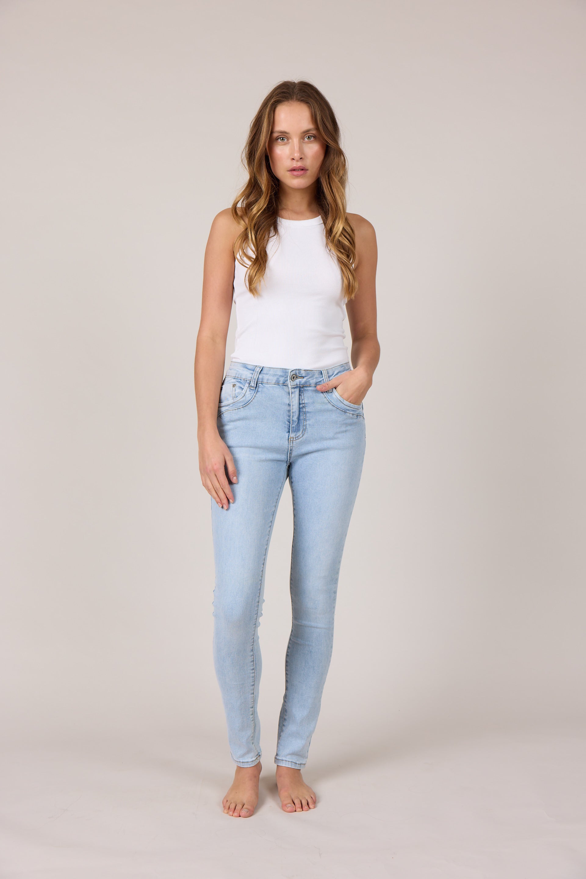 MARC LAUGE JONES DENIM JEANS DENIM/TWILL 8996 LIGHT BLUE USED