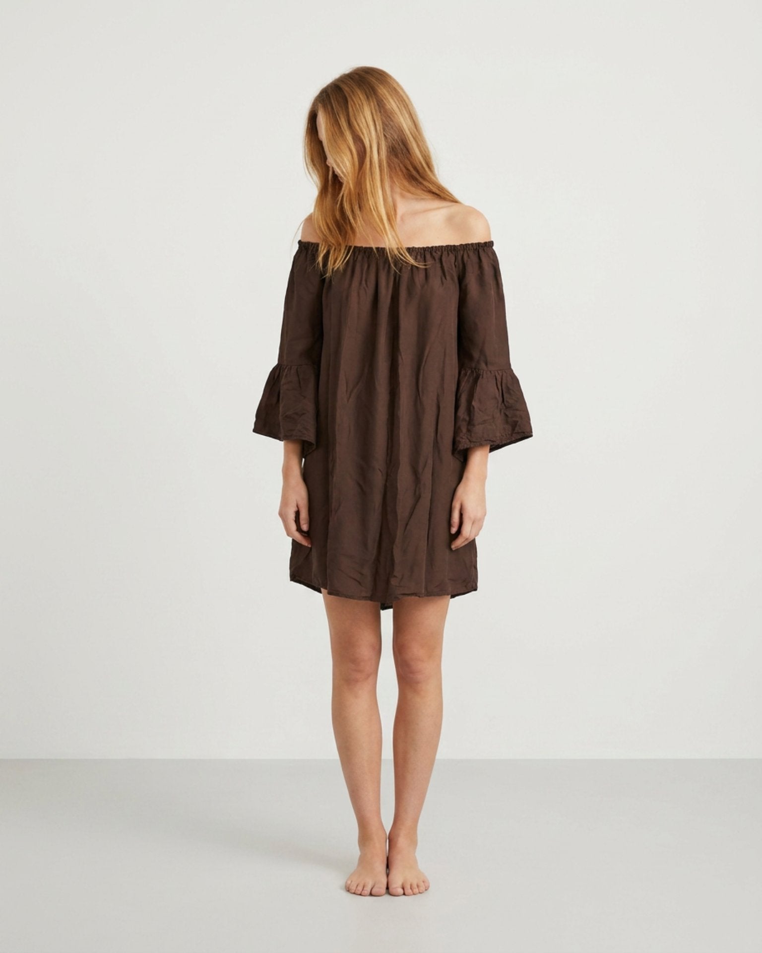 MOONDUST Moondust Lina Solid Dress | Light Dress DRESS/JUMPSUIT 129 CHOCOLATE