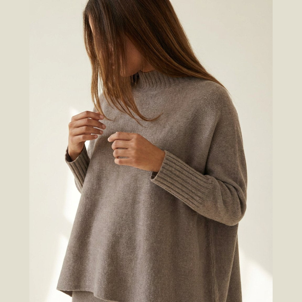 MOONDUST Moondust Liv Turtle Big Knit | Oversized Turtleneck Knit KNITWEAR 136 FANGO