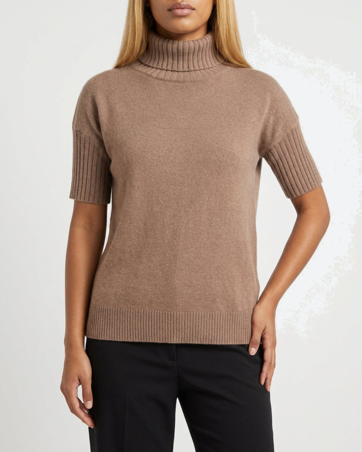 MOONDUST Moondust Mia Turtle Knit | Elegant Short Sleeve High Neck Sweater KNITWEAR 125 LATTE