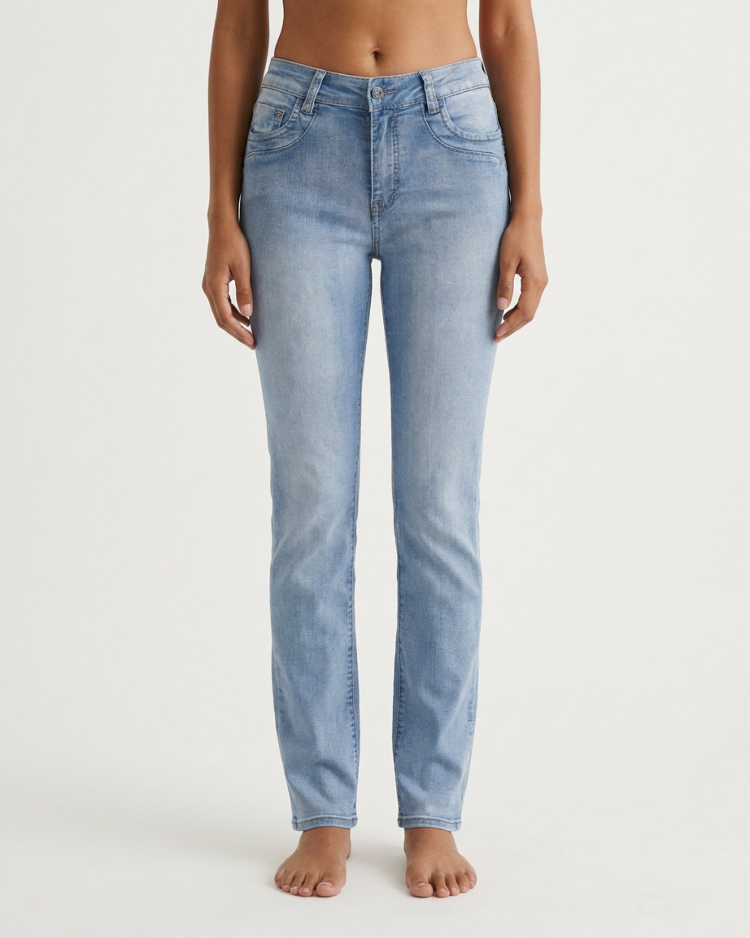 MAPP Patti Straight Leg Denim Jeans DENIM/TWILL 909699 LT. BLUE USED