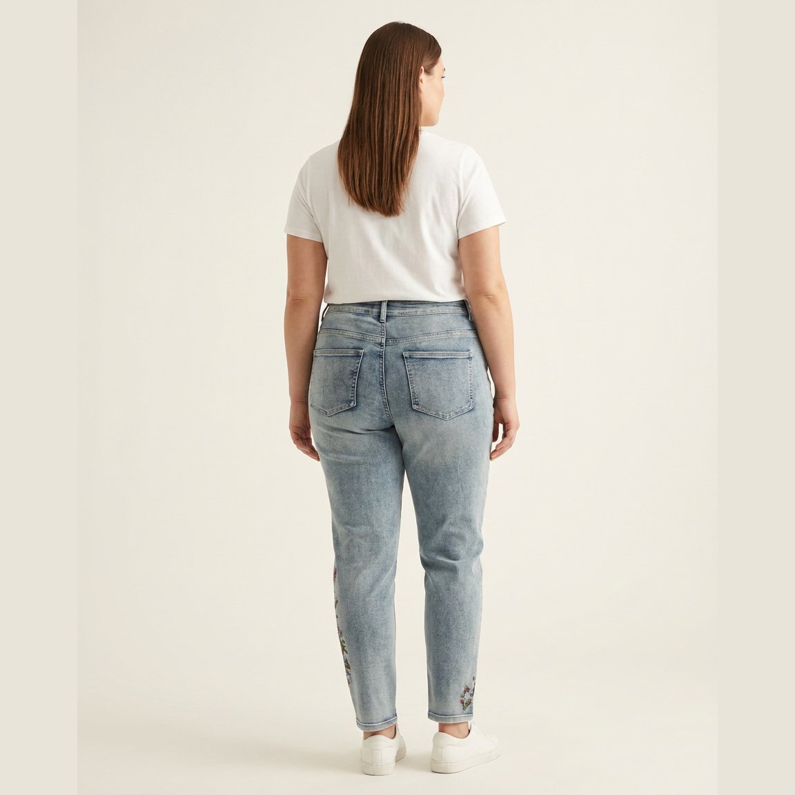 DNYcph Plus Size Tea Embroidered Jeans DENIM/TWILL 919699 BENNETON LIGHT BLUE