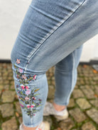 DNYcph TEA EMB JEANS DENIM/TWILL 919699 BENNETON LIGHT BLUE