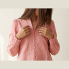 M JEANS VANESSA EMB SHIRT BLOUSE/SHIRT 350 CORAL